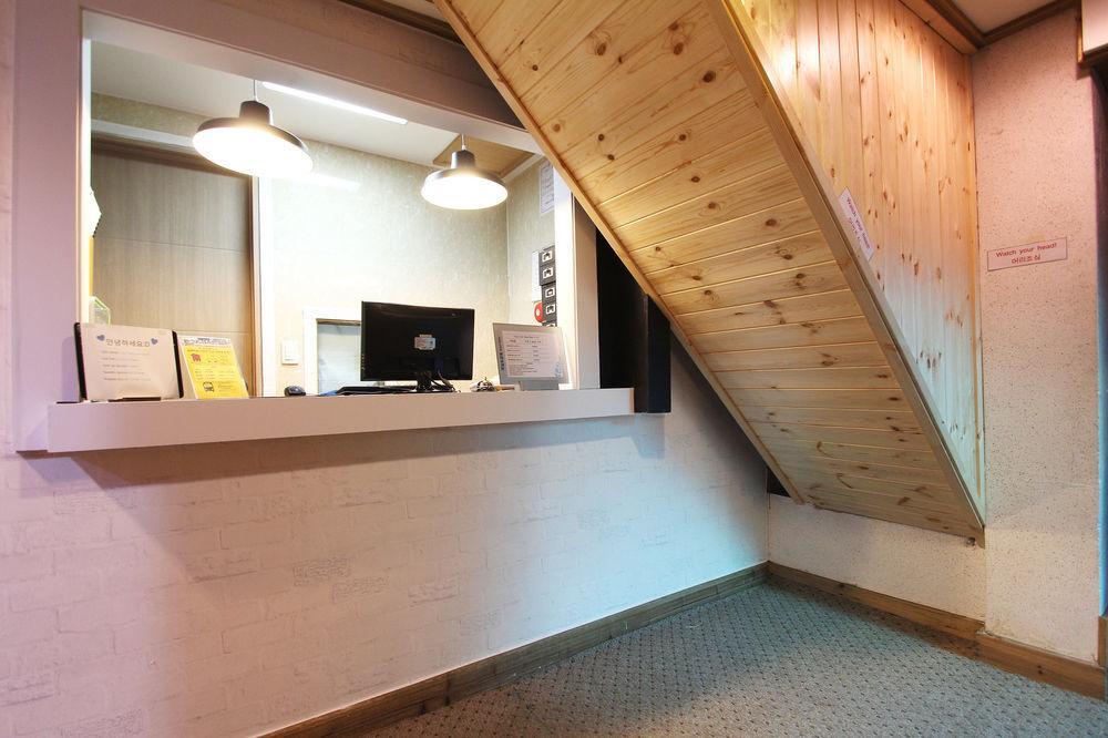 Must Stay Seoul Exterior photo